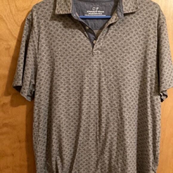 Men’s Vineyard Vines All Over Fish Print Edgartown Polo Shirt Size Medium - Picture 1 of 8